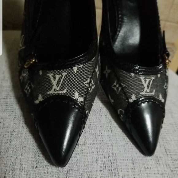 LOUIS VUITTON Shoes Pumps Logo Monogram Size 34 /4 - Picture 2 of 12